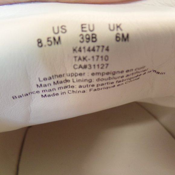 DKNY Women's Jules White Leather Fringe Casual Slip On Shoe Silver Buckle Sz 8.5 - Picture 8 of 11